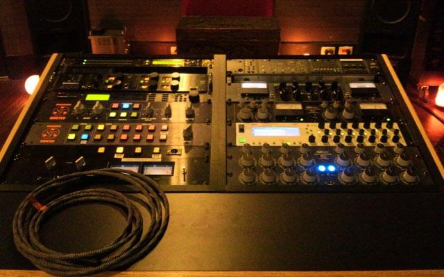 Studio Dedé AIR, Tokyo (J)